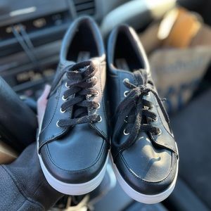 NWOT Keds Black Sneakers | Women’s Size 7